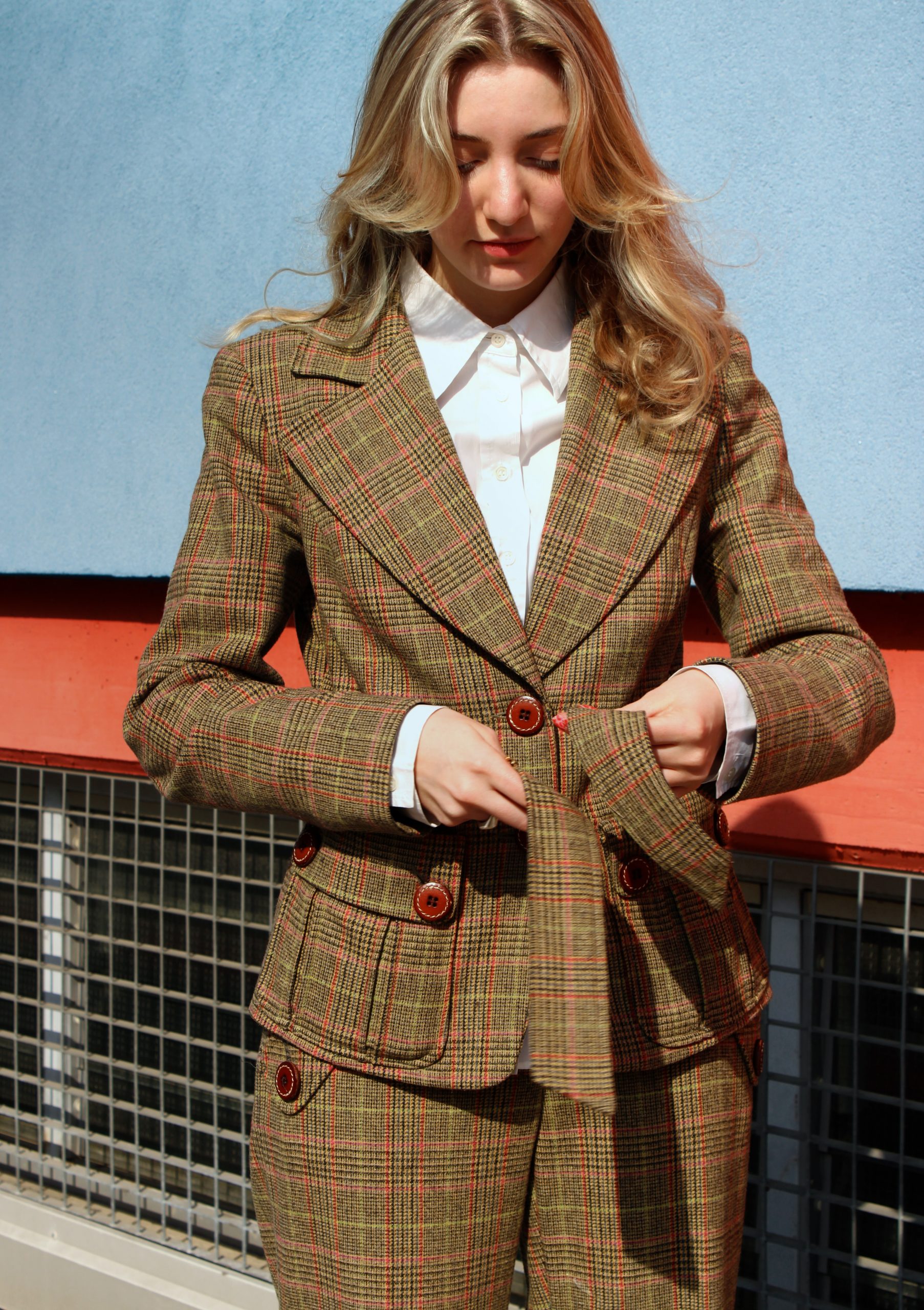 Difference between ladies and gents on sale blazer
